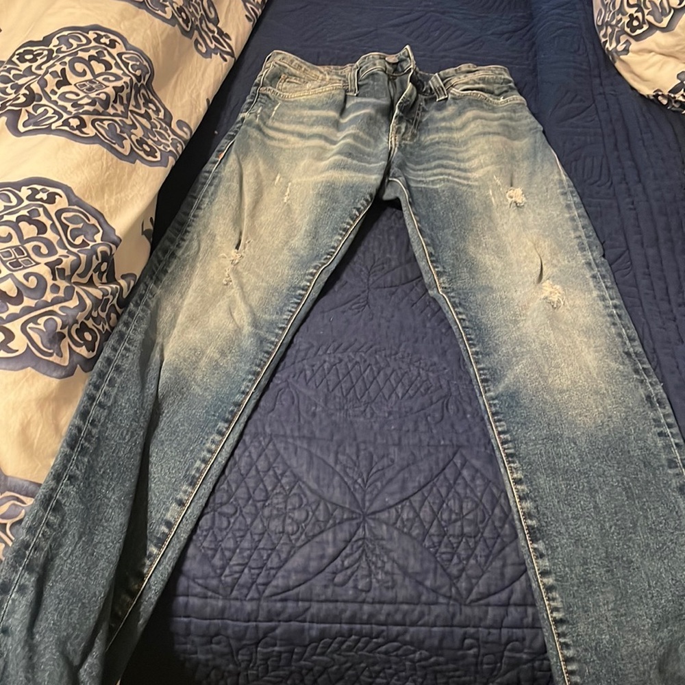 Mavi Men’s Leo Super Skinny Distressed Jeans. 29/32